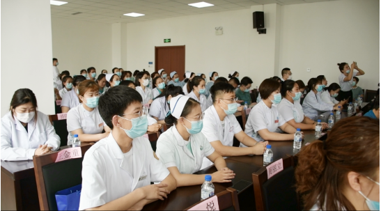 致敬最美逆行，表彰抗疫先锋！长春市经开区新冠肺炎疫情防控医疗机构抗疫先锋表彰大会圆满落幕！02.png